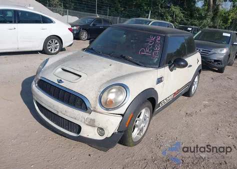 2007 Mini Cooper S S из США, поврежденный, VIN WMWMF73567TL88079